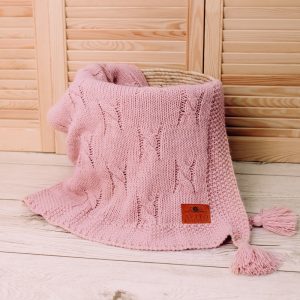 baby alpaca knitted blanket dusty pink