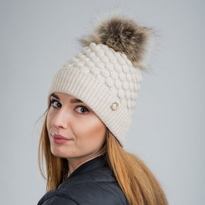 Woman Bamboo Bobble Beanie in Beige (7)