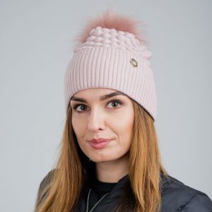 Woman Bamboo Bobble Beanie in Dusty Pink